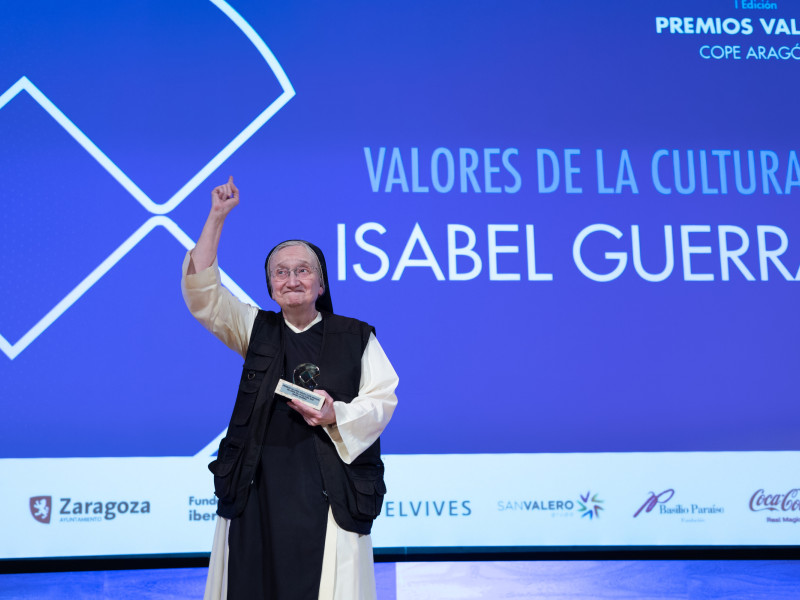 Sor Isabel Guerra antes de recoger su premio Valores de la Cultura en 2022.