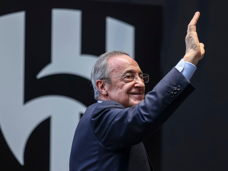Florentino Pérez, presidente del Real Madrid, durante el partido del Grupo H de la Copa Mundial de Clubes de la FIFA entre el Real Madrid CF y el Al-Hilal SFC en el Hard Rock Stadium de Miami Gardens.