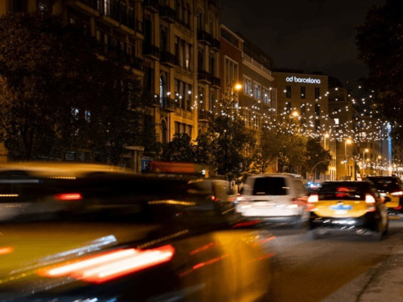 BCNUn sistema de cámaras que detecta vehículos ruidosos y una plataforma con sensores acústicos y capacidad predictiva se aplicarán próximamente como prueba piloto en el marco del Barcelona Innova Mobility Lab, una iniciativa lanzada por el Ayuntamiento de Barcelona, la Fundación BIT Habitat y Fira de Barcelona.ECONOMIA FIRA DE BARCELONA
