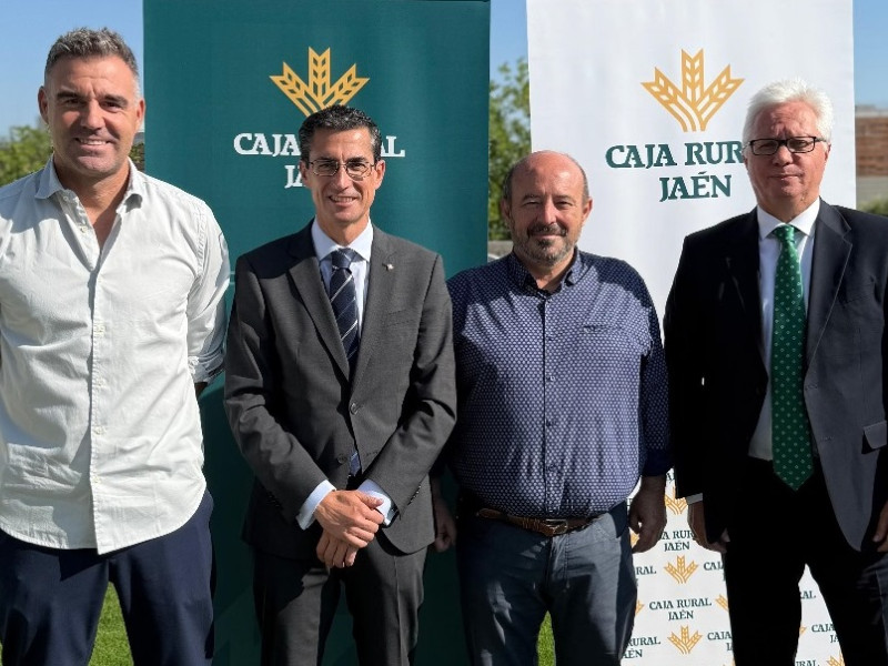 Un impulso al fútbol jiennense: Real Jaén y Caja Rural firman un convenio clave para el futuro del club