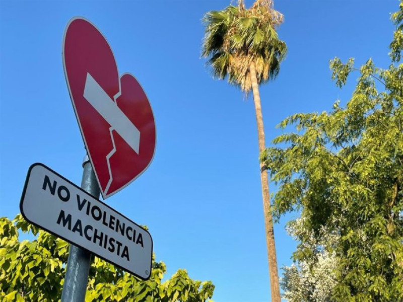 Cartel contra la violencia machista