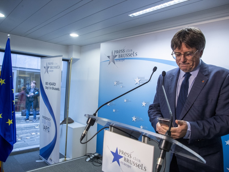 El reconocimiento del catalán en la UE, una de las exigencias de Puigdemont a Sánchez