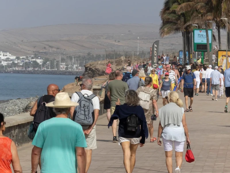 Turistas en el sur de Gran Canaria