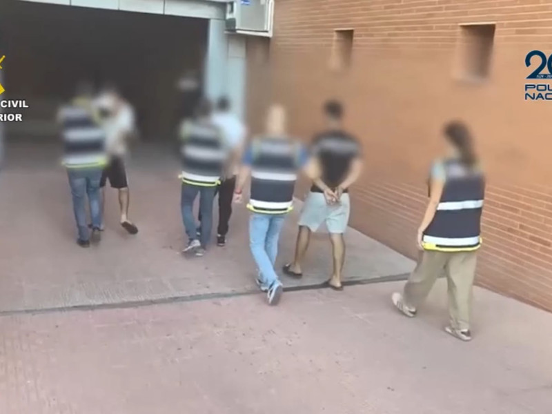 Cinco personas detenidas en la operación contra la banda criminal