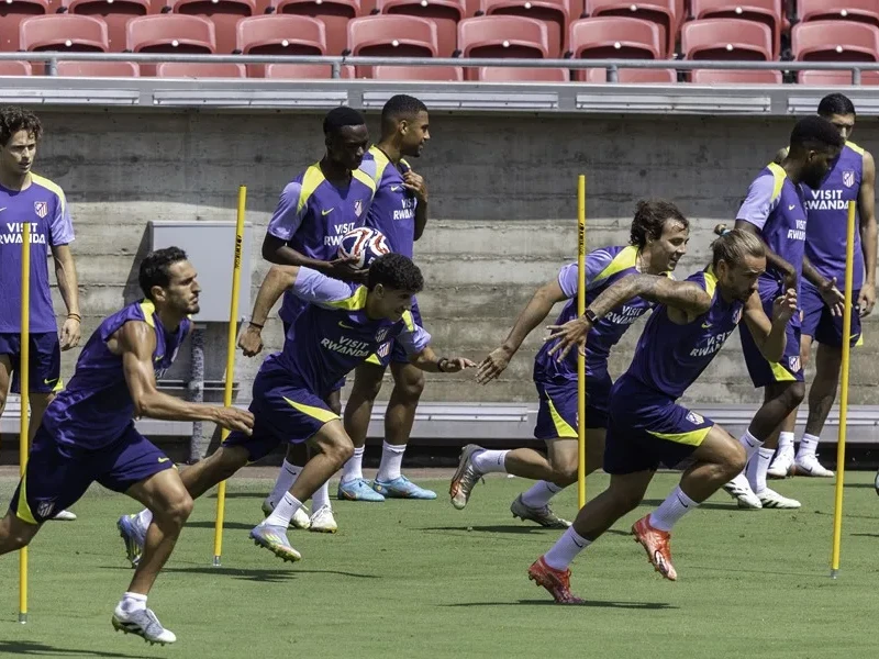Atlético de Madrid entrenando en la pretemporada