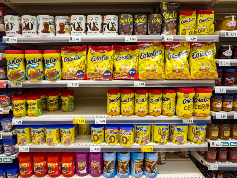 Bebidas ColaCao vs. Nesquik en los supermercados españoles de Tenerife