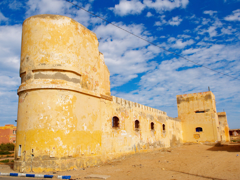 Tarfaya, Cabo Juby, parada del servicio de correo aéreo francés, inmortalizada por Saint-Exupéry, escritor francés