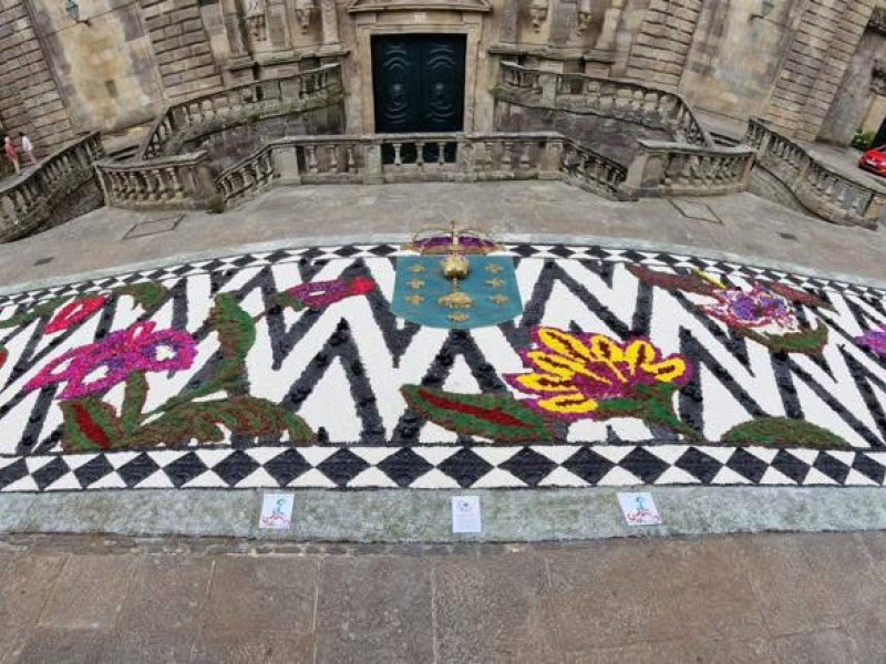 Creación de los alfombristas de Galicia en Santiago