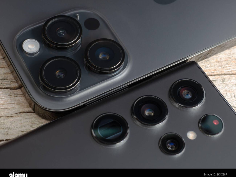 iPhone 14 Pro y Samsung Galaxy S22