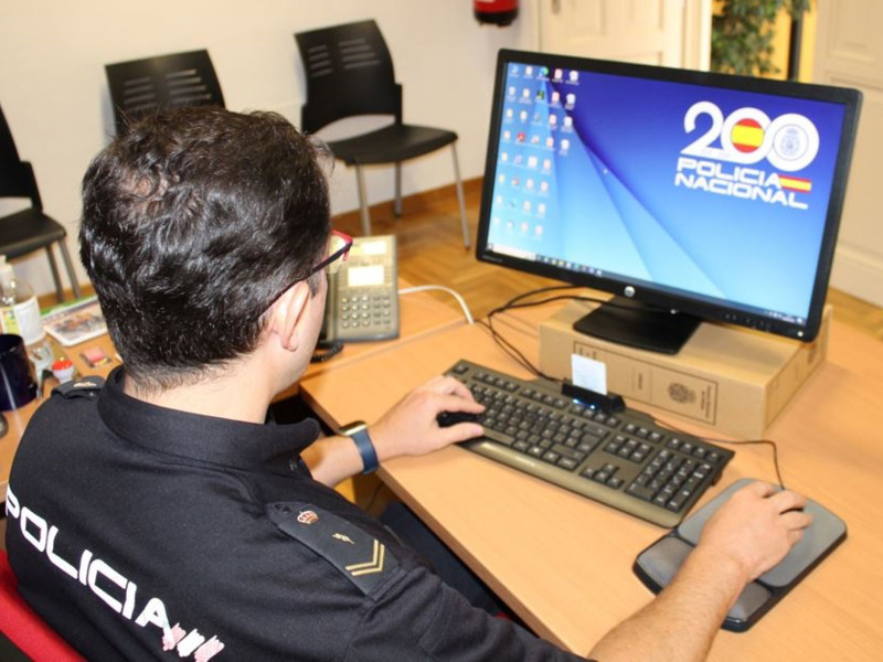 Agente de Policía Nacional