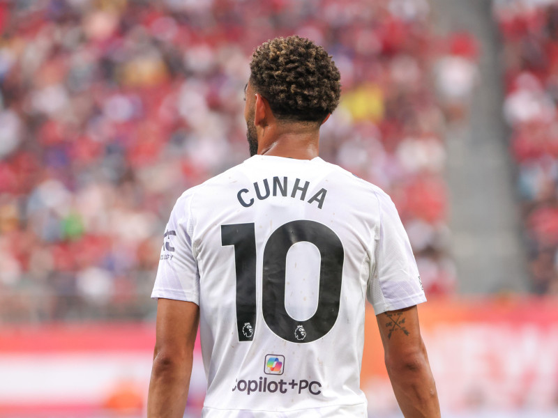 Matheus Cunha del Manchester United durante un partido contra el West Ham en la Premier League Summer Series en el MetLife Stadium en East Rutherford