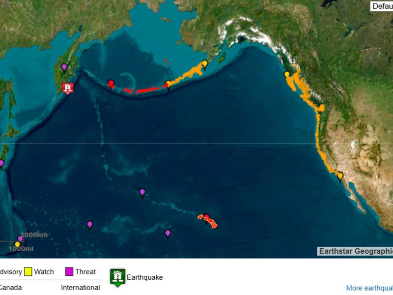 Imagen cedida por el Servicio Meteorológico Nacional (NOAA) de los Estados Unidos y su Sistema de Alerta de Tsunamis que muestra el punto origen del terremoto de magnitud 8,8 este martes, en la península rusa de Kamchatka (Rusia) y las posibles áreas de impacto de tsunami