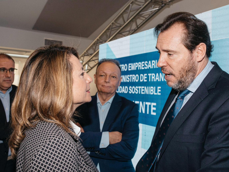 La alcaldesa de Castellón, Begoña Carrasco, le solicito en febrero una reunión al ministro de Transportes, Óscar Puente