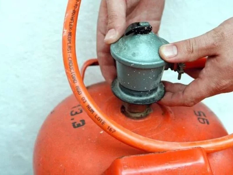 En la mayoría de los casos, las personas estafadas son mayores, de áreas despobladas y consumen gas butano