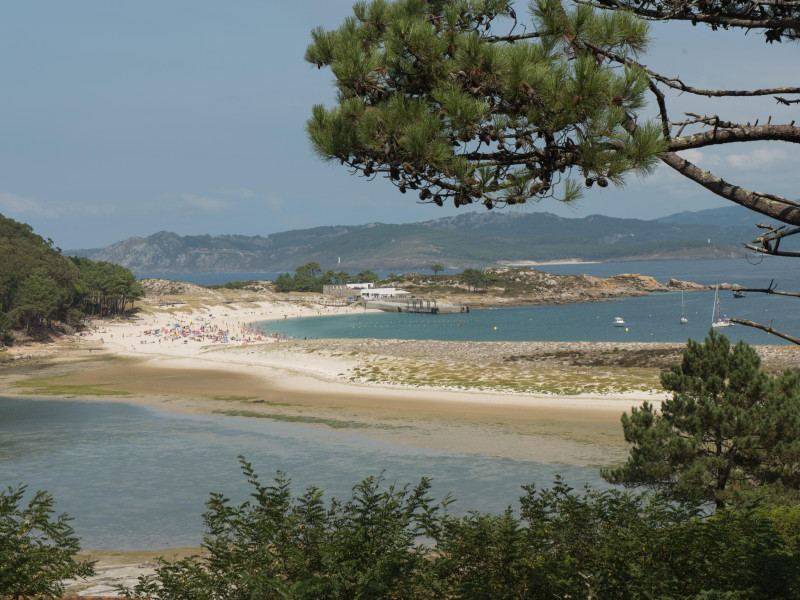 Vistas a la playa de Rodas, Islas Cíes, Galicia