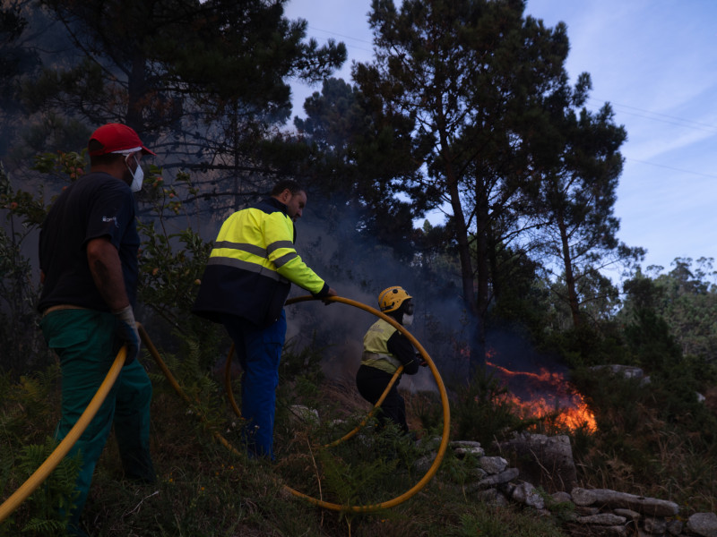 Incendio en Corme (Ponteceso)