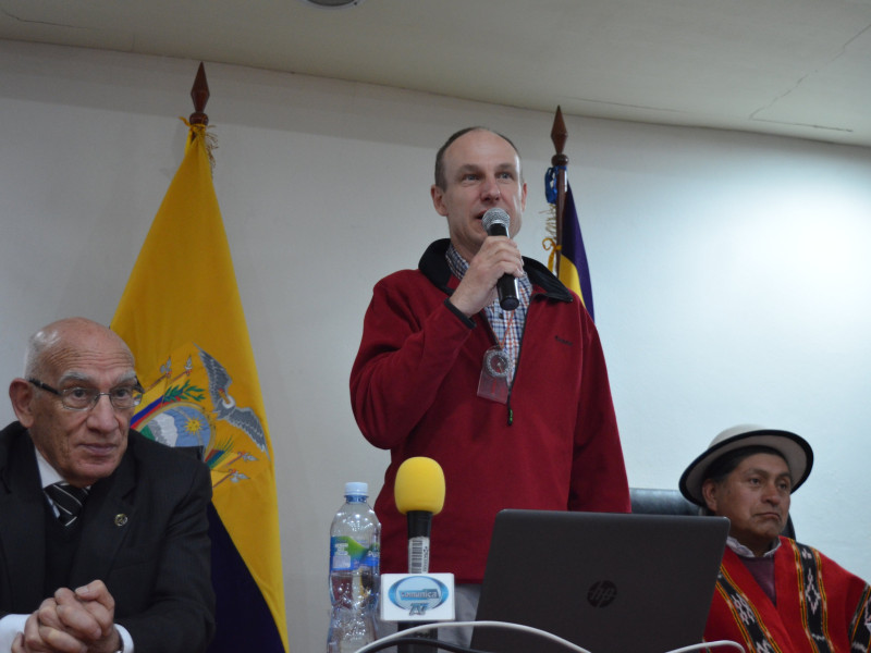 Profesor Miroslav Vales, lingüista checo