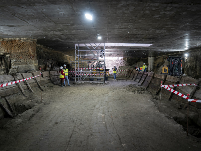 (Foto de ARCHIVO)Hallazgo arqueológico del Real Canal del Manzanares durante las obras de la nueva estación de metro de Madrid Río, a 13 de marzo de 2025, en Madrid (España). La Comunidad de Madrid avanza en la construcción de la futura estación de la Línea 11 de Metro de Madrid Río, que se ubicará en el Paseo de las Yeserías de la capital, que conecta Plaza Elíptica y Conde de Casal, con una longitud de 7 kilómetros. Además, durante las obras se ha descubierto el hallazgo arqueológico del Real Canal del Manzanares, un canal paralelo al río que iba desde el Puente de Toledo hasta Rivas.A. Pérez Meca / Europa Press13 MARZO 2025;OBRAS;NUEVA ESTACIÓN;MADRID RÍO;AMPLIACIÓN;LÍNEA 11;METRO;MADRID13/3/2025