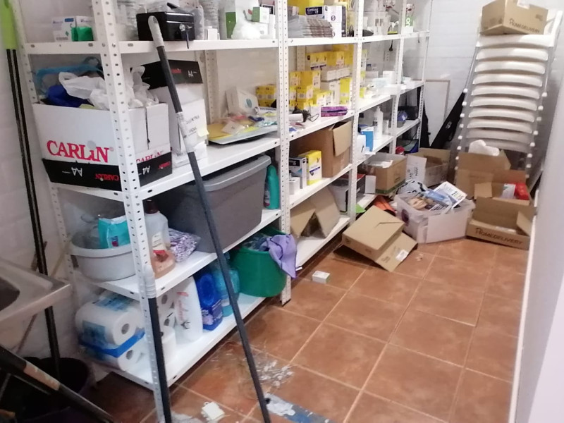 Imagen del almacen de ADILOR tras el robo