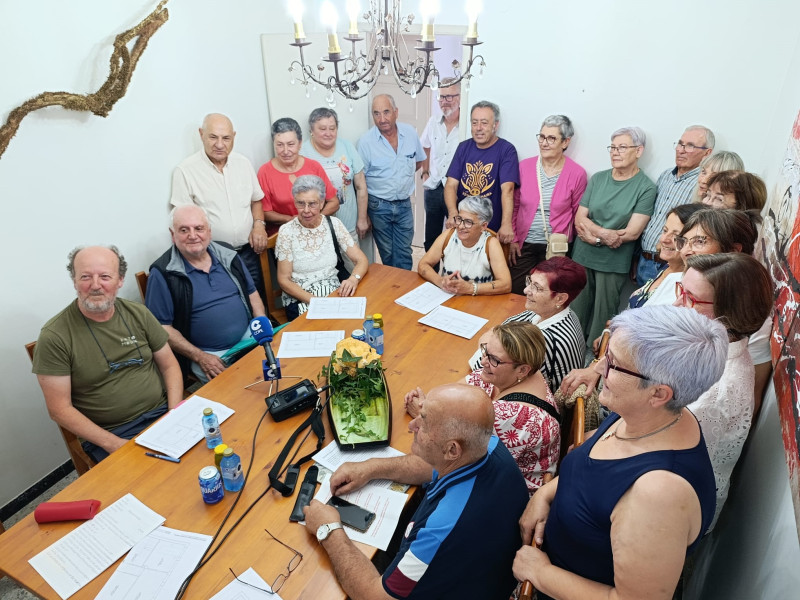 Fogar de Xúbilo: todos juntos y mucha ilusión