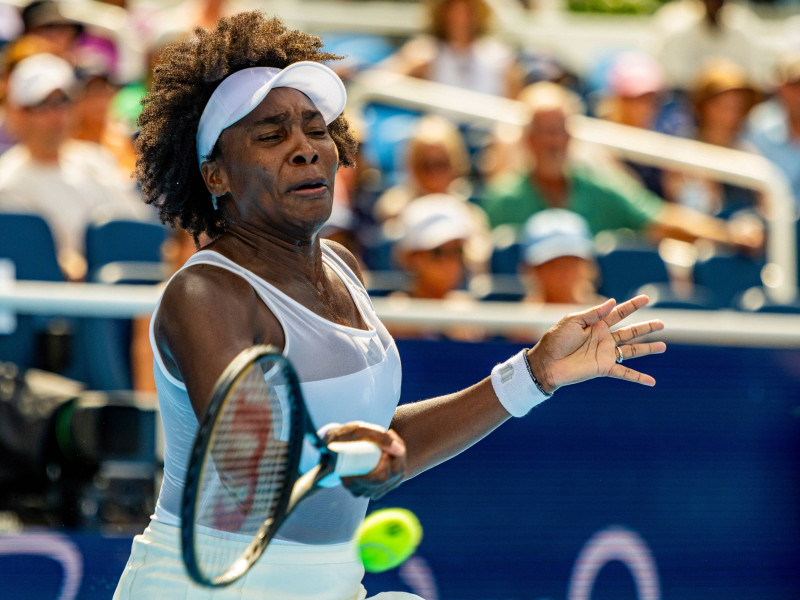 Venus Williams cayó eliminada en Cincinnati ante la española Jessica Bouzas.