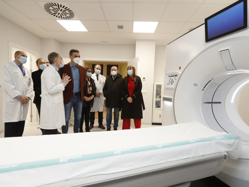 Pedro Sánchez visita el Hospital Clínico Lozano Blesa