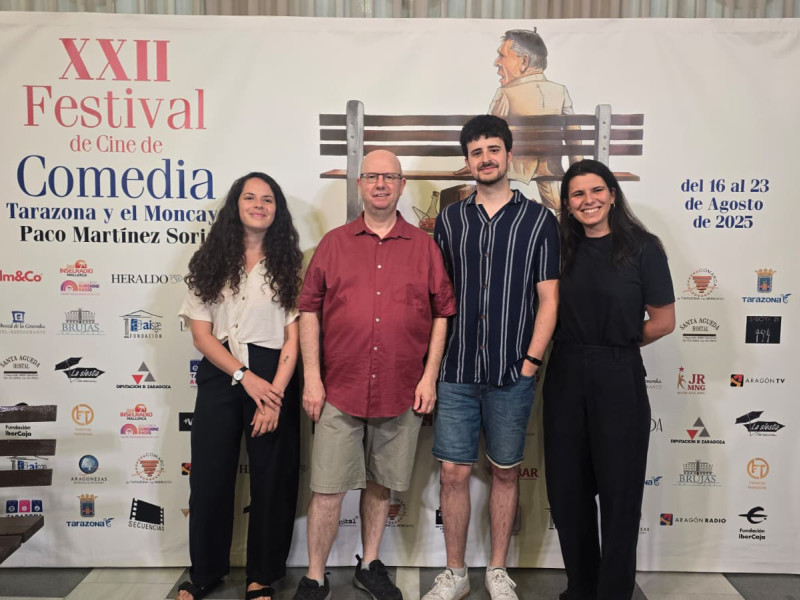 Marina Badia, Sara Bermejo y el director Yago Casariego.