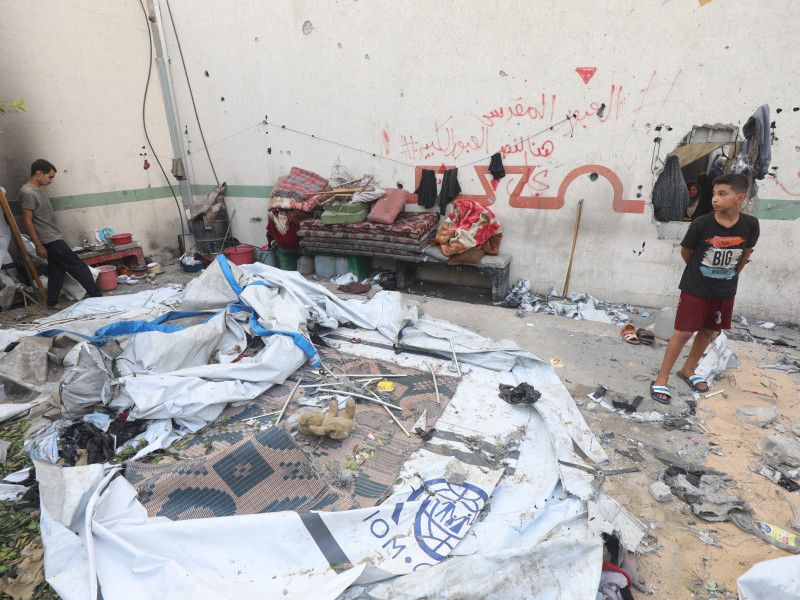 (Foto de ARCHIVO)August 16, 2025, Gaza City, Gaza Strip, Palestinian Territory: Palestinians assess the damage in the aftermath of an overnight Israeli strike that hit Al-Majda Wasila School, which was sheltering displaced people, in Gaza City, August 16, 2025Europa Press/Contacto/Omar Ashtawy16/8/2025