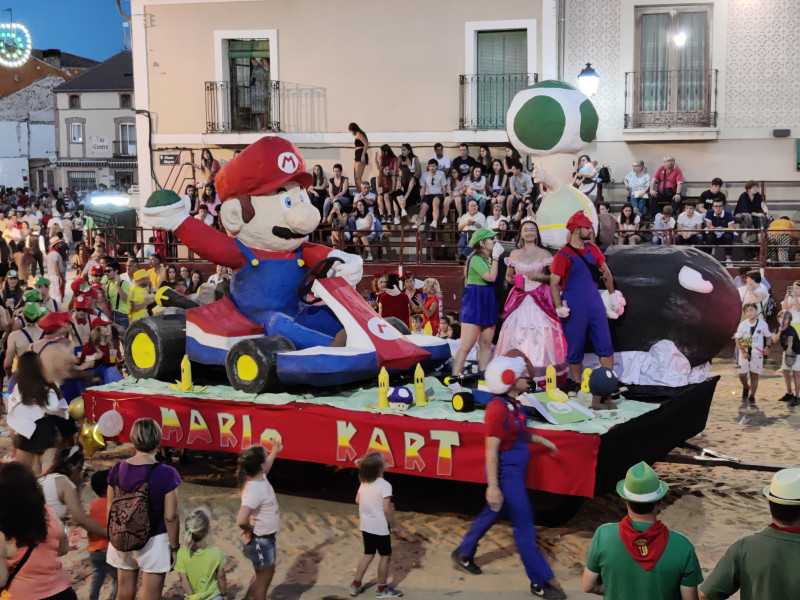 Desfile Carrozas Fuentepelayo