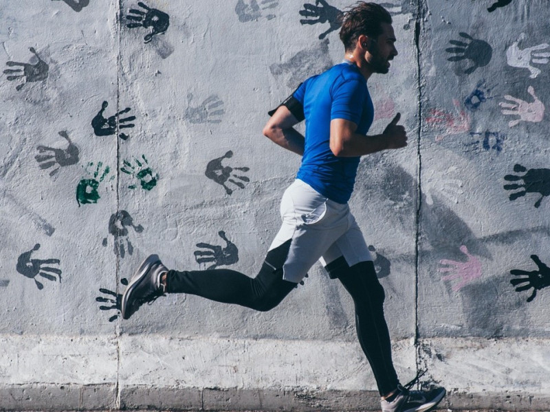 Hombre corriendo