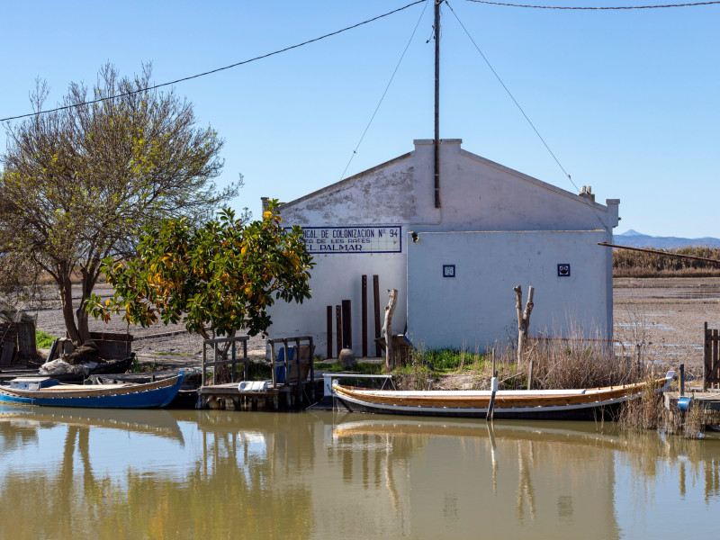 Barcos en la Carrera de La Reina, El Palmar, Valencia