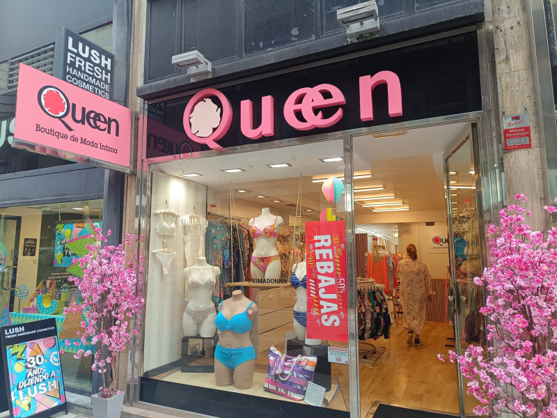 Tienda Queen en el centro de Santander