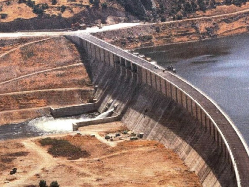 Presa de Alange