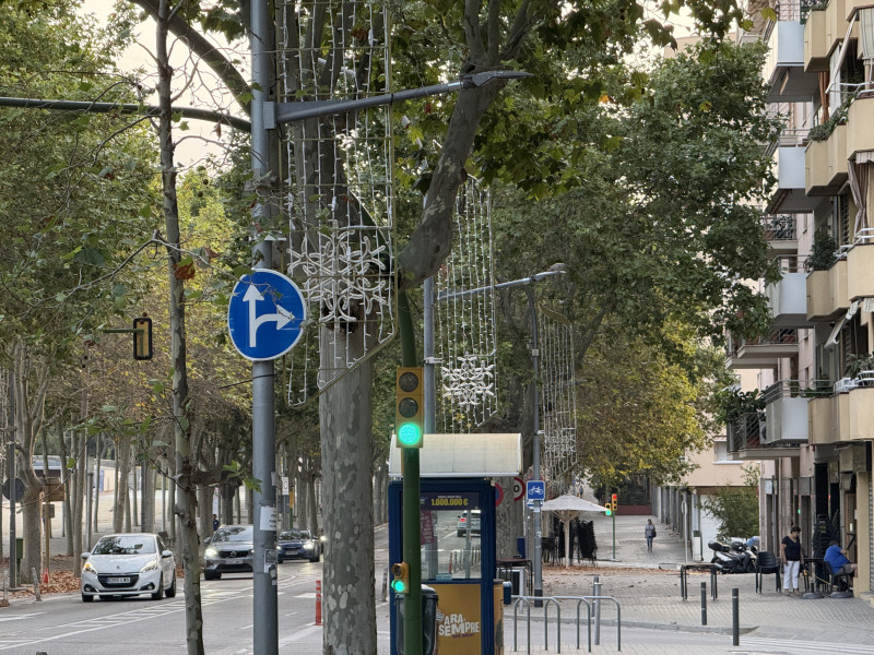 La adquisición e instalación de las luces, todos ellos de bajo consumo, ha supuesto una inversión de 500.000 euros