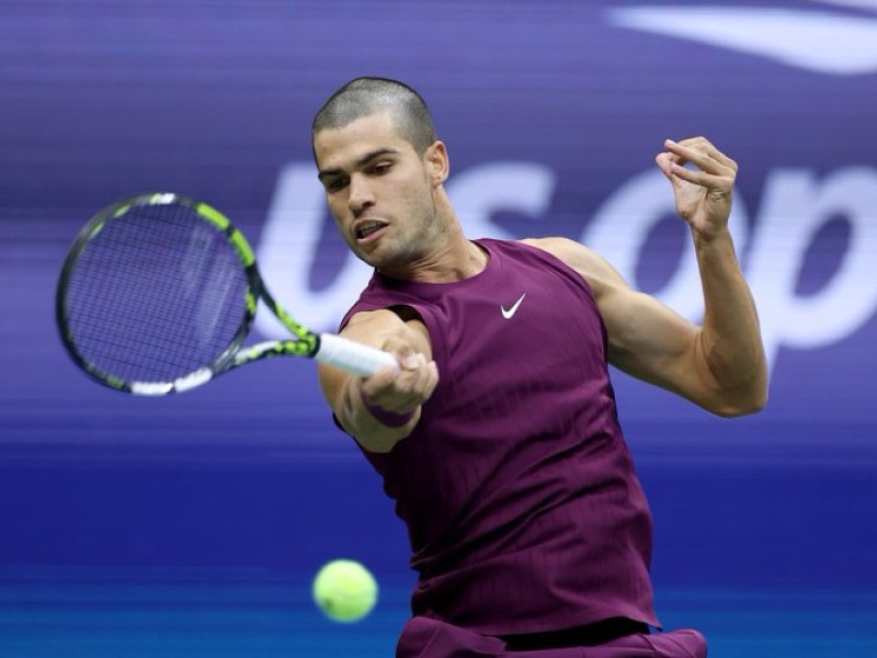 Alcaraz camina con paso firme en el US Open