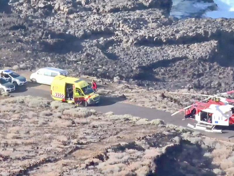 Recursos de emergencia en el accidente mortal de una joven en el Charco Manso