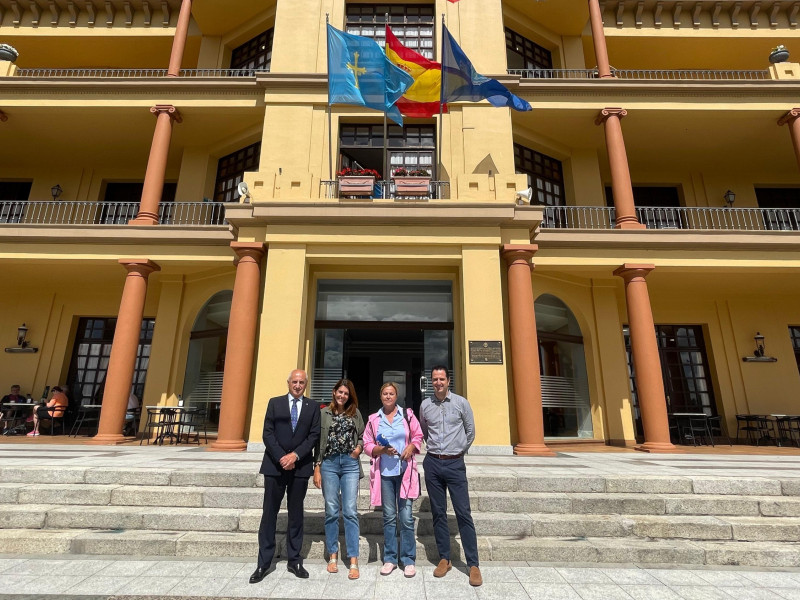 Gerardo Martínez, Juan Ramón González y Lucía González