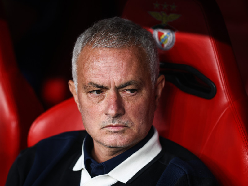 Jose Mourinho, en el banquillo del Fenerbahçe al que ha entrenado 14 meses.
