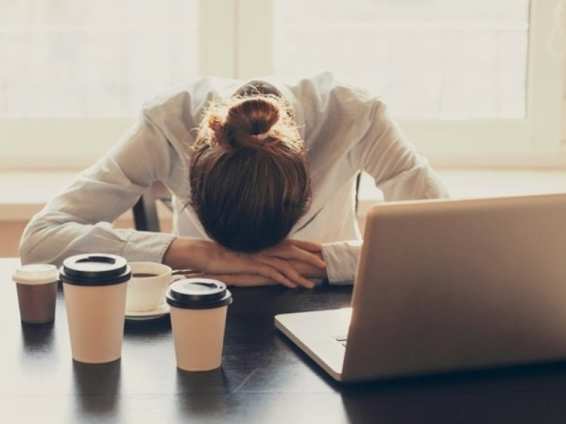 20/01/2016 Tired woman in the officeECONOMIA ESPAÑA EUROPA MADRID SALUDGETTY//POIKE