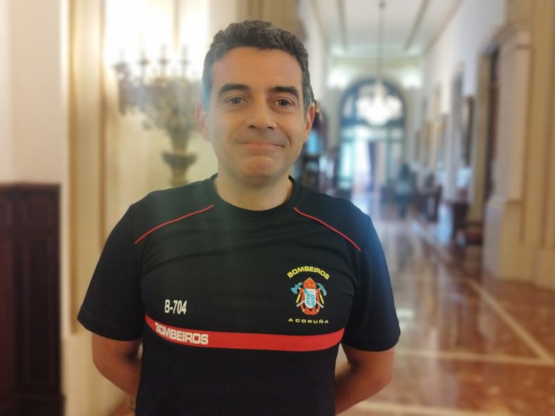 David, bombero de A Coruña que estuvo en la oleada de incendios