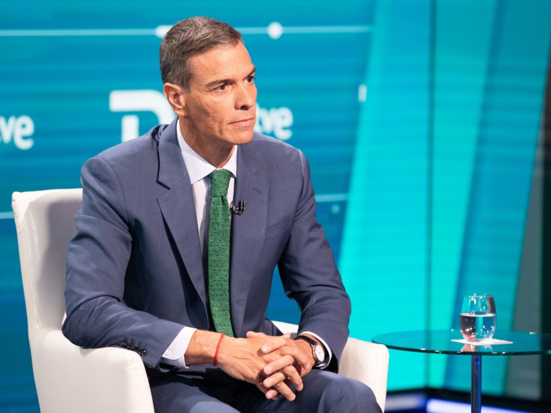 El presidente del Gobierno, Pedro Sánchez, durante su entrevista en RTVE.REMITIDA / HANDOUT por RTVEFotografía remitida a medios de comunicación exclusivamente para ilustrar la noticia a la que hace referencia la imagen, y citando la procedencia de la imagen en la firma01/9/2025