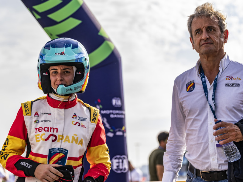 Laura Aparicio, piloto referente en el automovilismo femenino