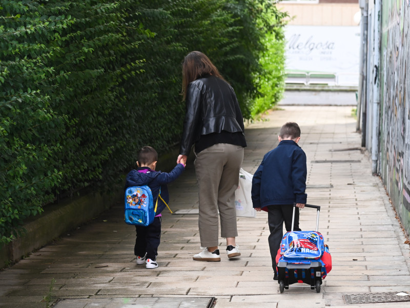 Niños al colegio