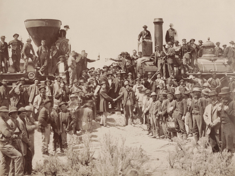 Unión de los ferrocarriles del este y oeste en EEUU