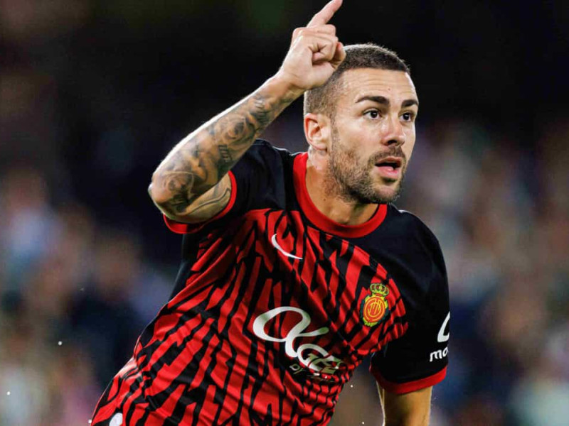 El futbolista gallego ha sufrido un durísimo castigo por parte del Mallorca.