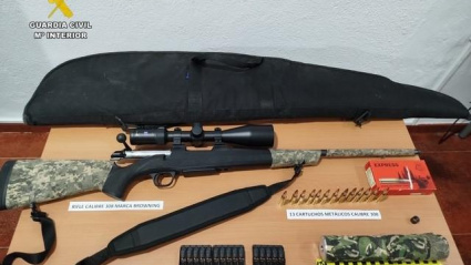 La Guardia Civil investiga a tres hombres por un supuesto delito de caza furtiva en una finca de Casas de Millán