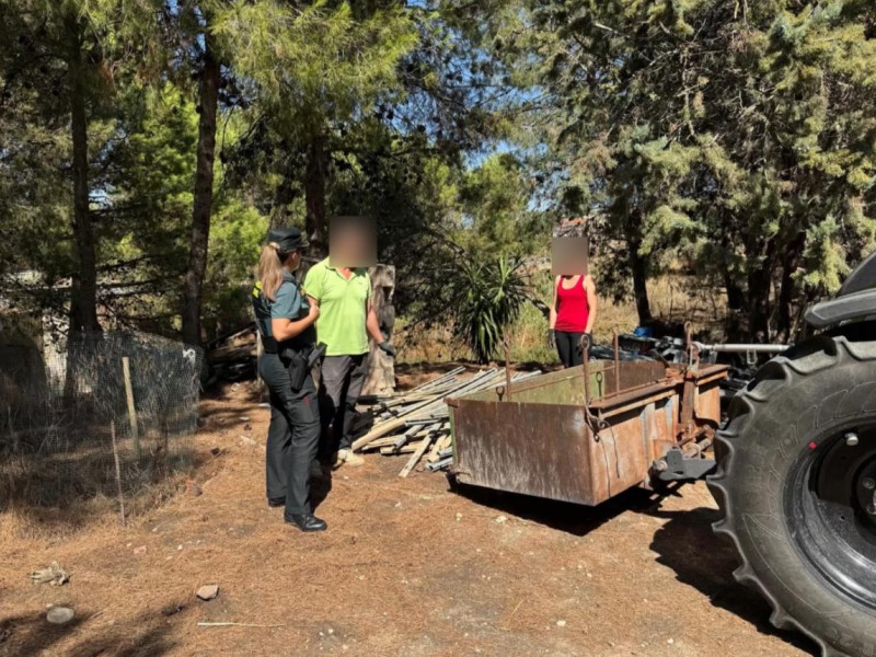 La Guardia Civil recupera el material, valorado en más de 5.600 euros, y esclarece los daños en la finca