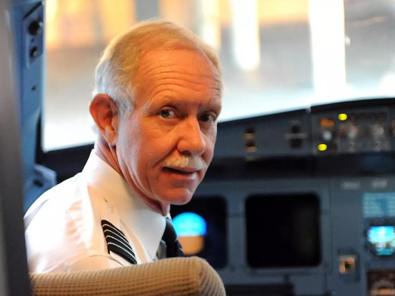 El comandante Charles Sullebberger, Sully