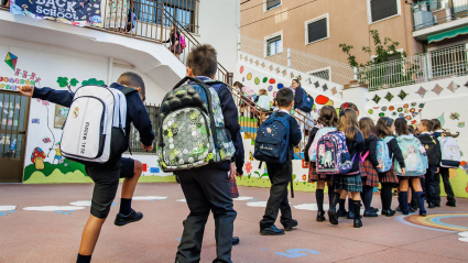 Beatriz Vicario, tutora de quinto de primaria del CEIP PARQUE ALAMEDA en Valladolid, cuenta cómo se preparan en los colegios