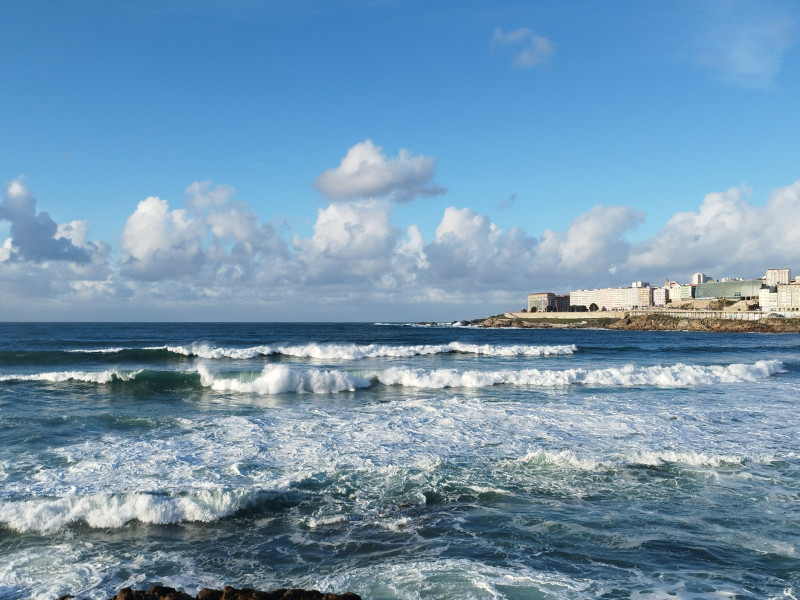 Mar olas Coruña temporal playa Orzán